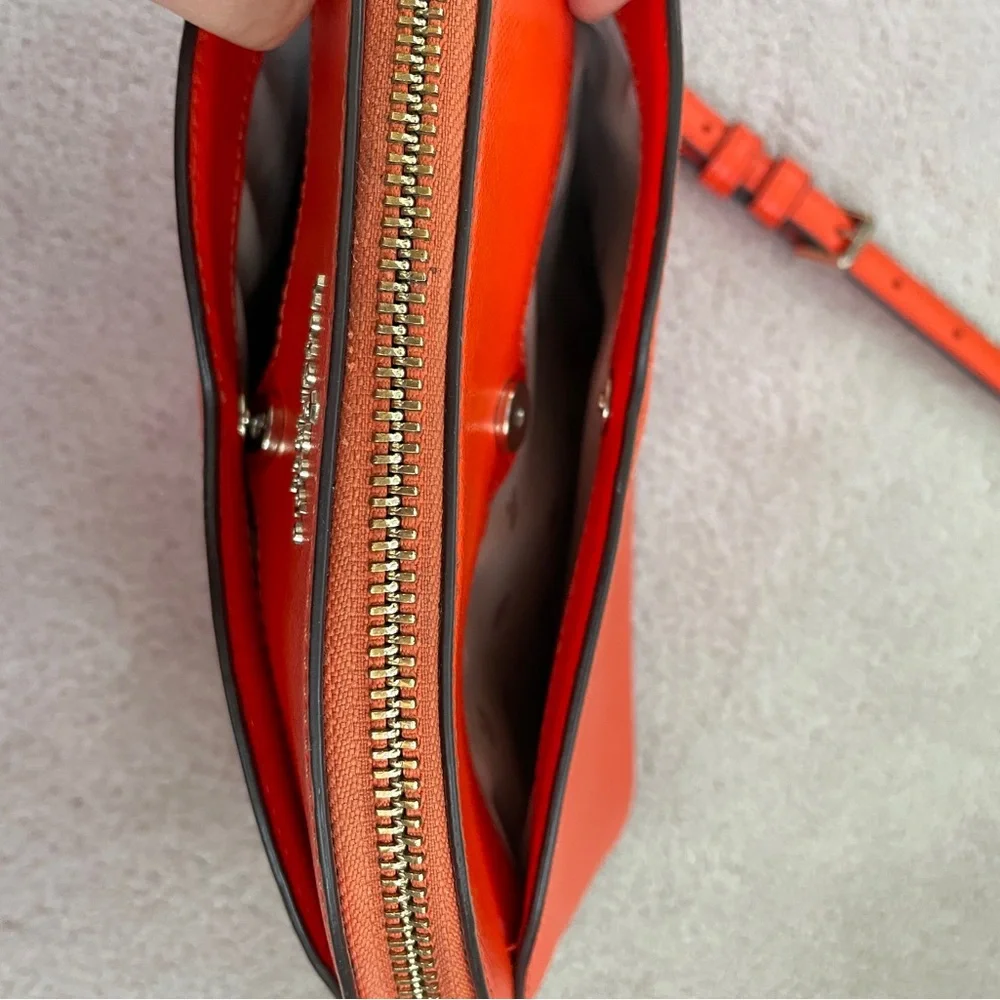 Kate Spade Vibrant Orange Crossbody Bag - Picture 3 of 6